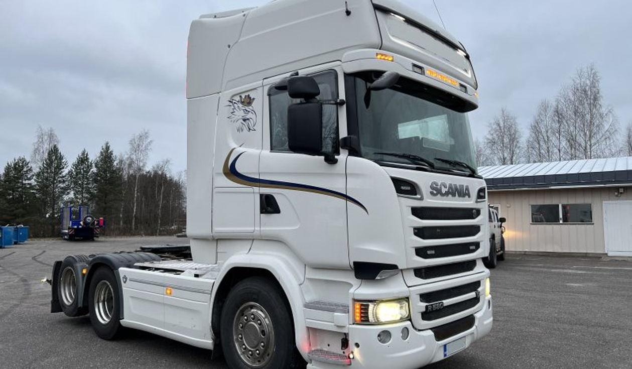 Scania R580 6×2 ensirek 01/2015 katsastettu 09/22 - Roikotrading